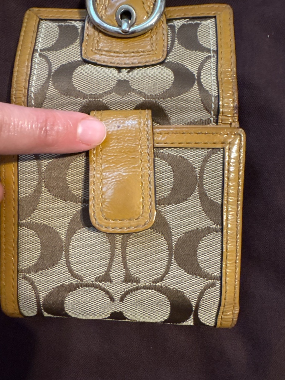 Coach soho British tan patent leather y2k small wallet with silver buckle - Picture 4 of 12